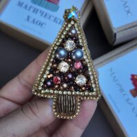 Sparkly Christmas Tree Brooch, handmade jewellery