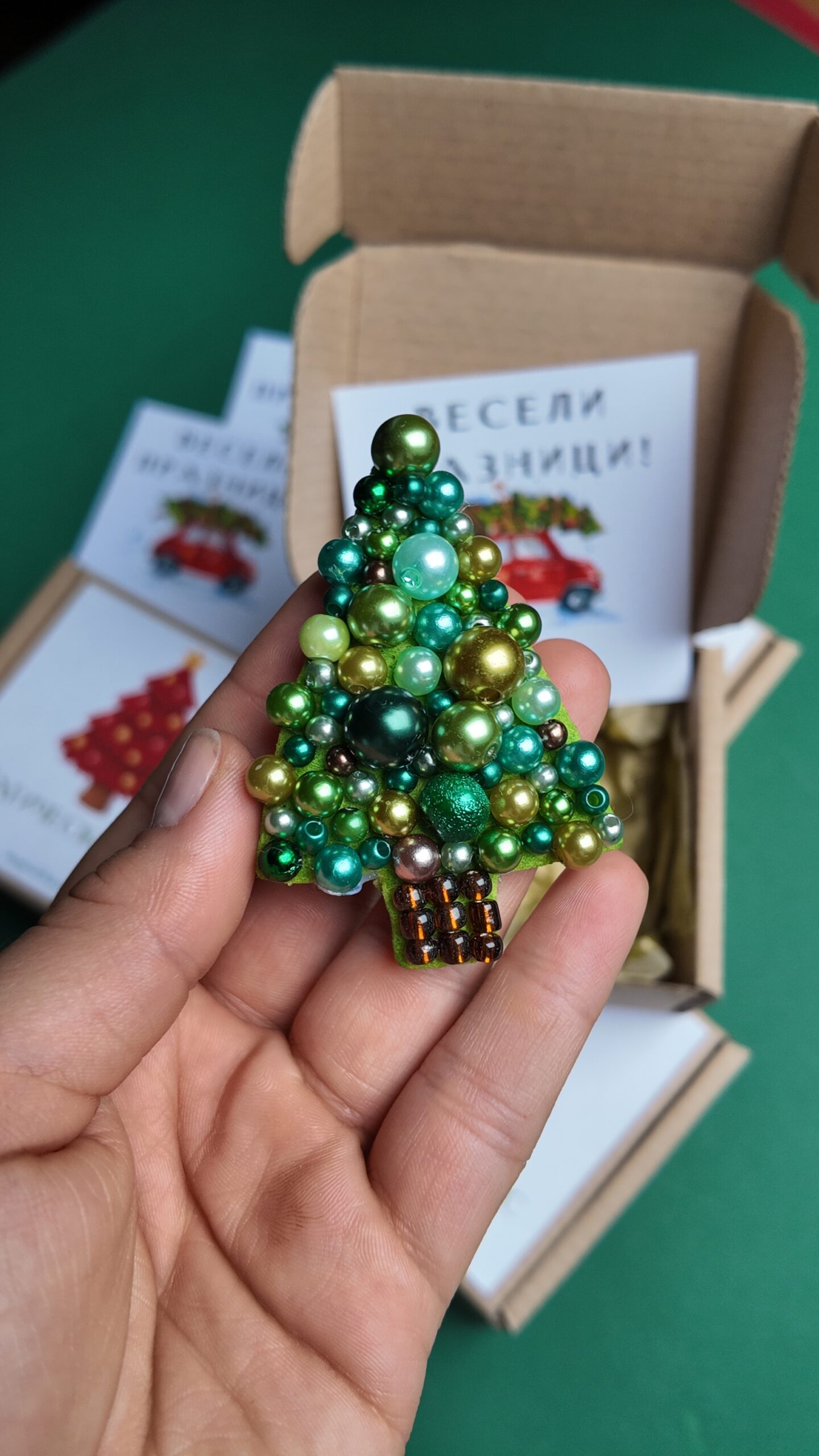 Green tree brooch, photo 5